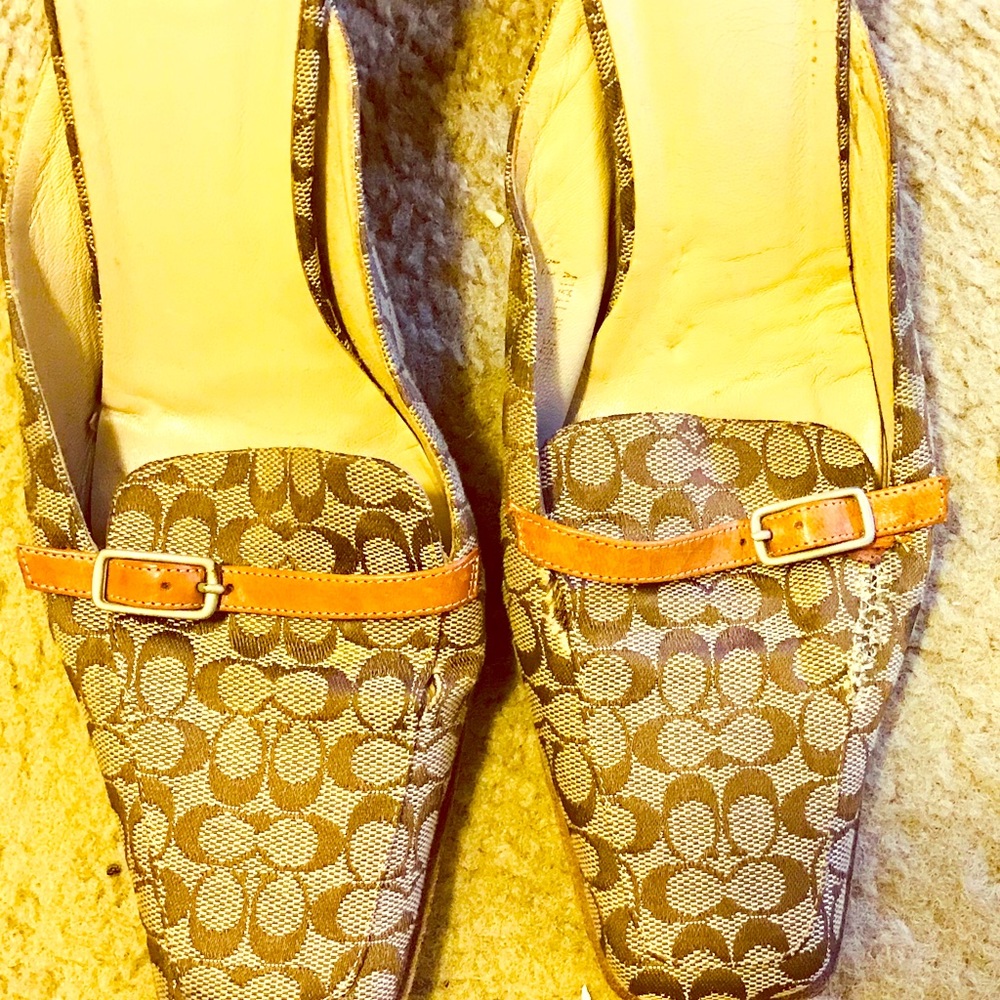 Authentic coach sandals